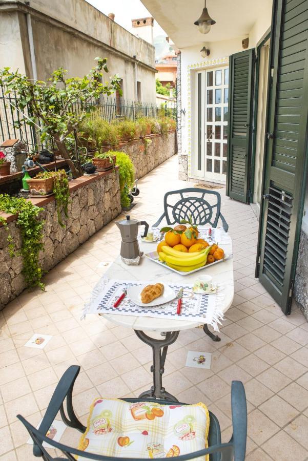 הוילה טאורמינה Casa Limoncello מראה חיצוני תמונה