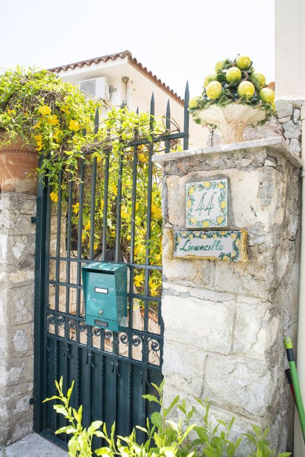 הוילה טאורמינה Casa Limoncello מראה חיצוני תמונה